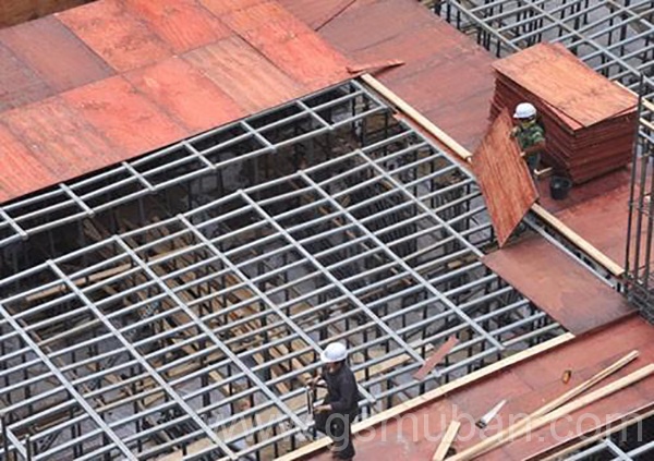 紅色建筑模板什么價(jià)格?紅色模板價(jià)格受什么影響? 紅色建筑模板什么價(jià)格?紅色模板價(jià)格受什么影響?