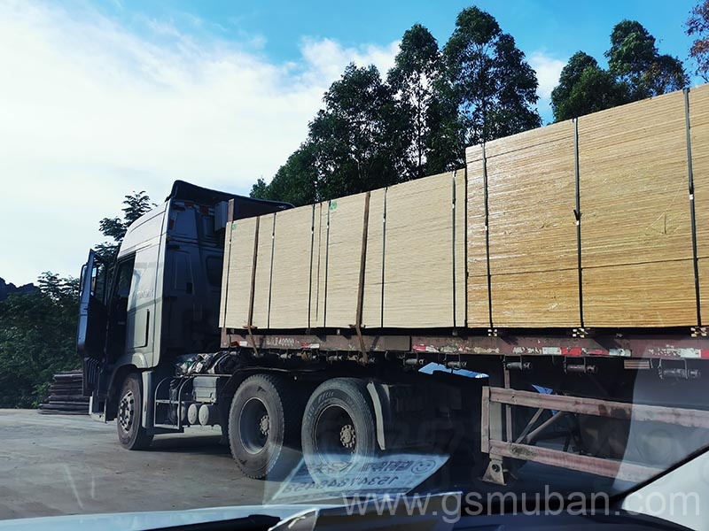 廣西層層過(guò)膠模板廠哪里有？90%人不知道這個(gè)廠